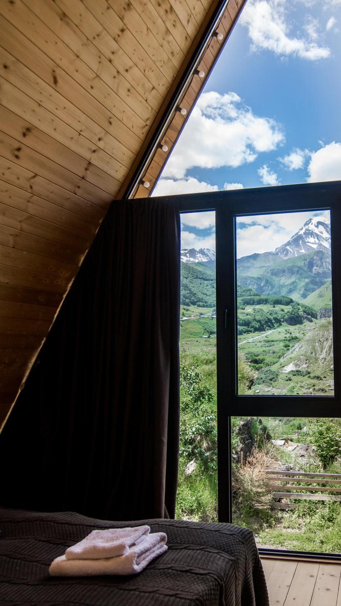 Kazbegi Hills Cottages Luaran gambar