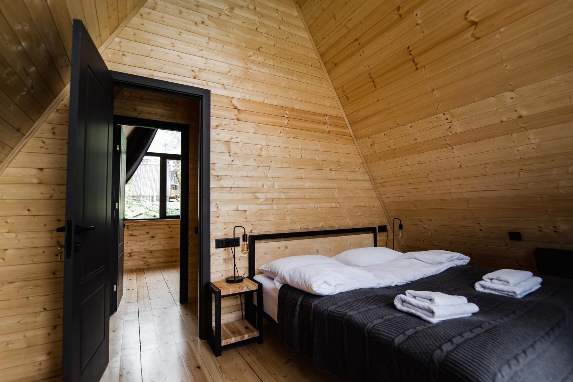 Kazbegi Hills Cottages Luaran gambar